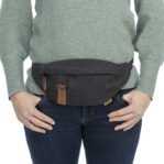 Trixie Be Nordic Heuptas Zwart 24X8X11 Cm Riem 50-165 Cm